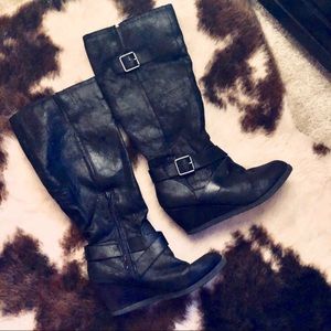 💎🎱 Black knee high wedge boot